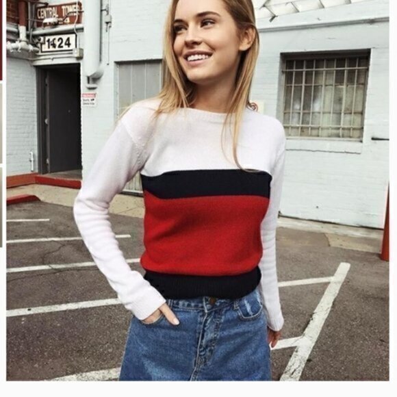 Brandy Melville Womens Pullover Sweater White Red Color Block Long Sleeve OS - Picture 1 of 8